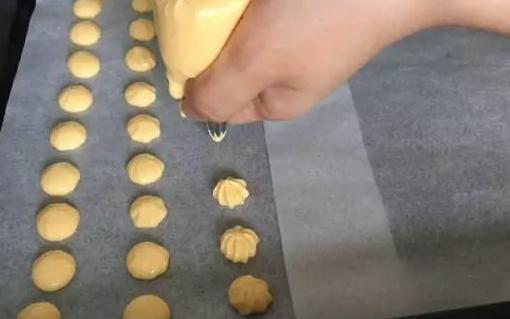 宝宝吃不完的奶粉怎么加热,宝宝吃不完奶粉怎么做