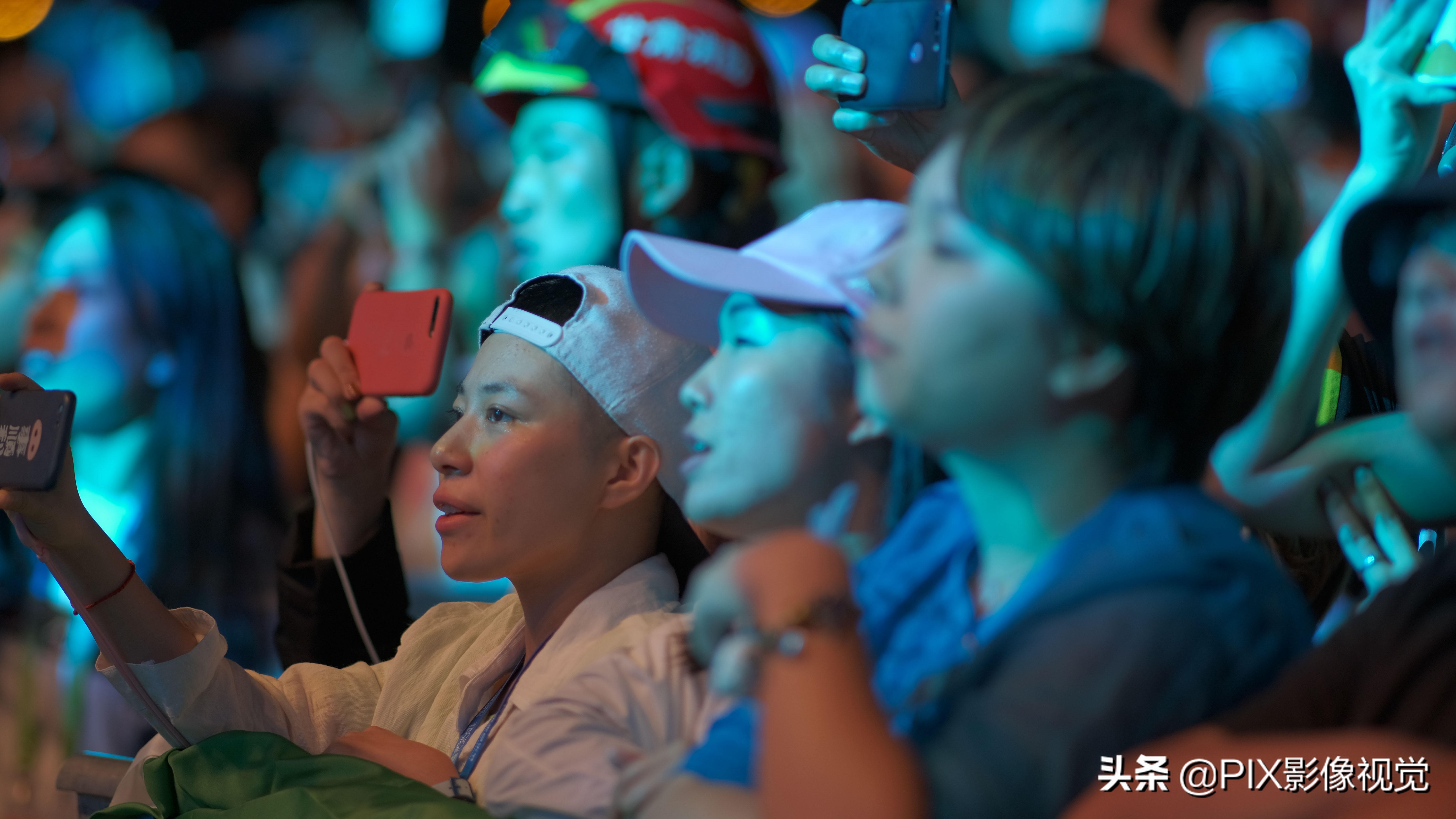 聊一下富士微单,富士x-h1现在还值得入手吗