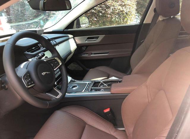 存款41万,换车坚持喜提捷豹XFL,车主坦率地谈了驾驶感受