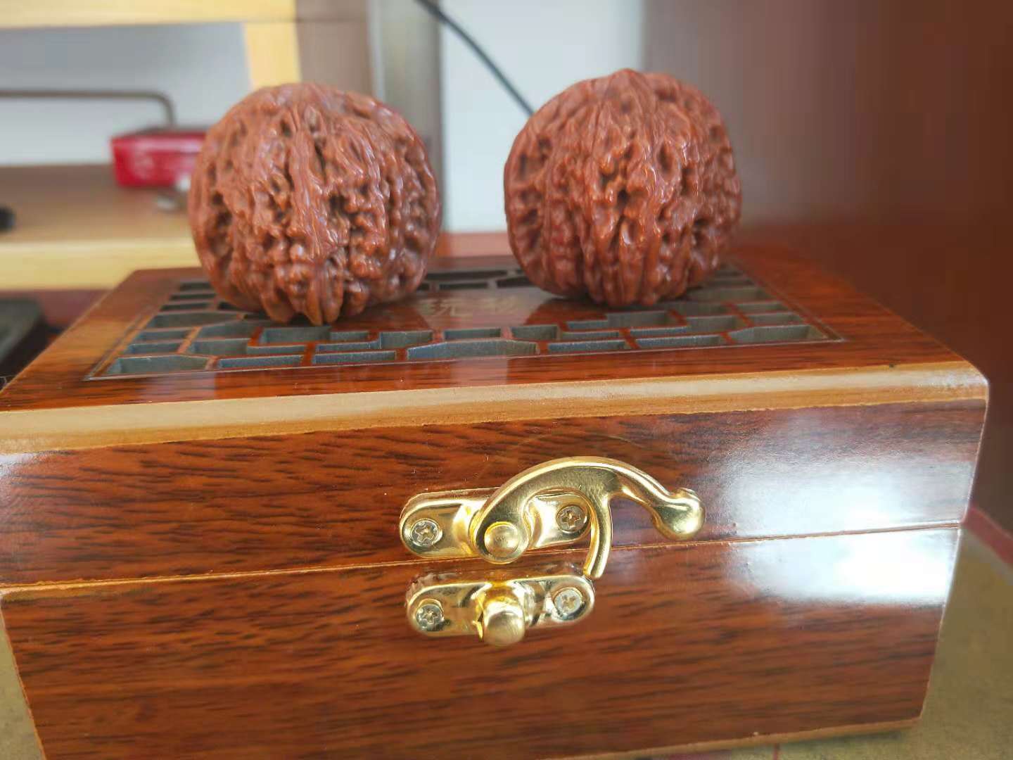 新上手的青皮核桃怎样保养,文玩核桃新核桃怎么处理