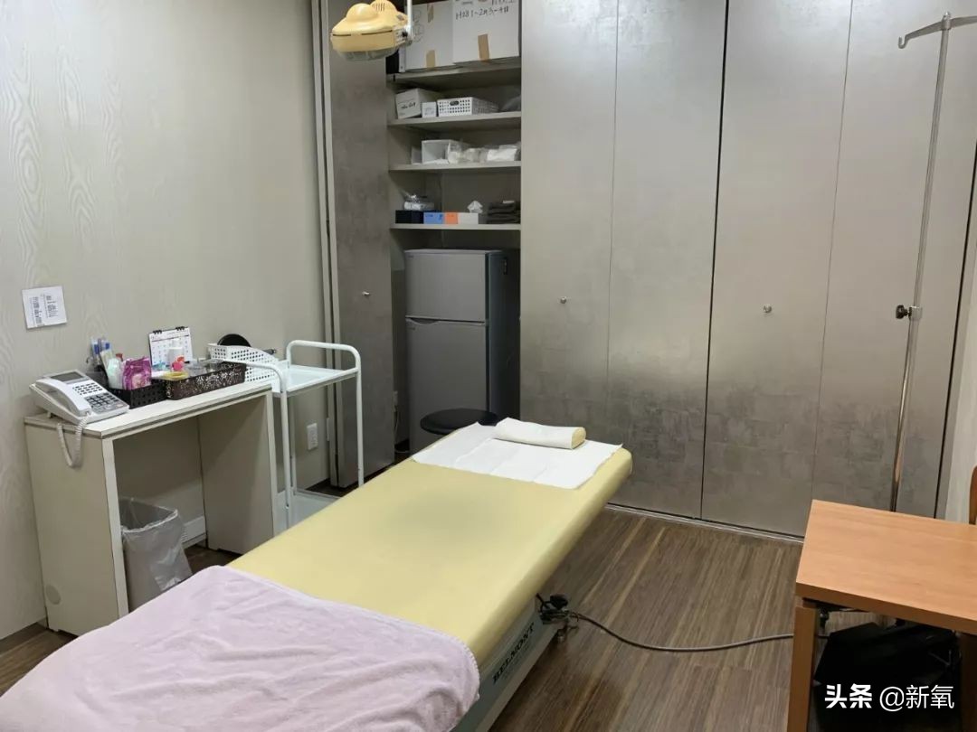 十元应该是娱乐圈唯一上传做作假哭照，还被夸奖可爱的女明星了