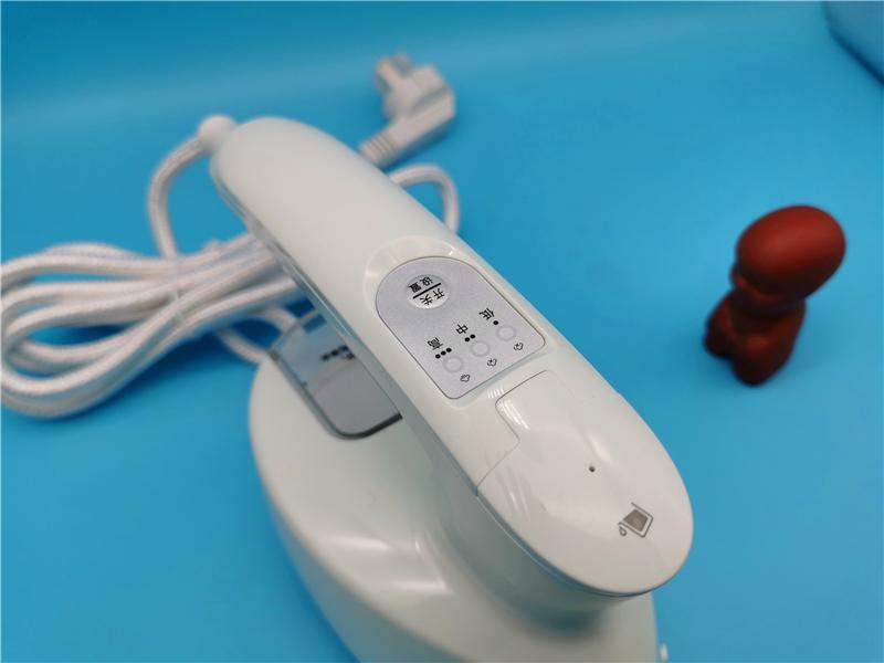 便携式熨烫机如何熨衬衫,衣服起皱哪款熨烫机好