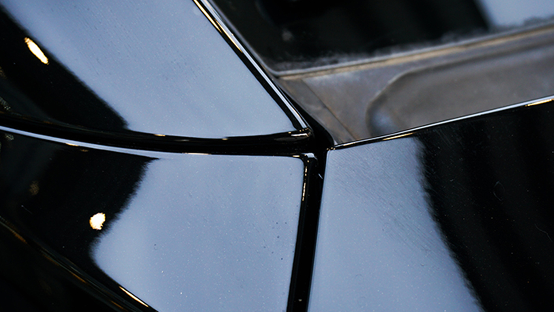 隐形车衣雨斑处理方法,车衣出现水斑水印怎么办