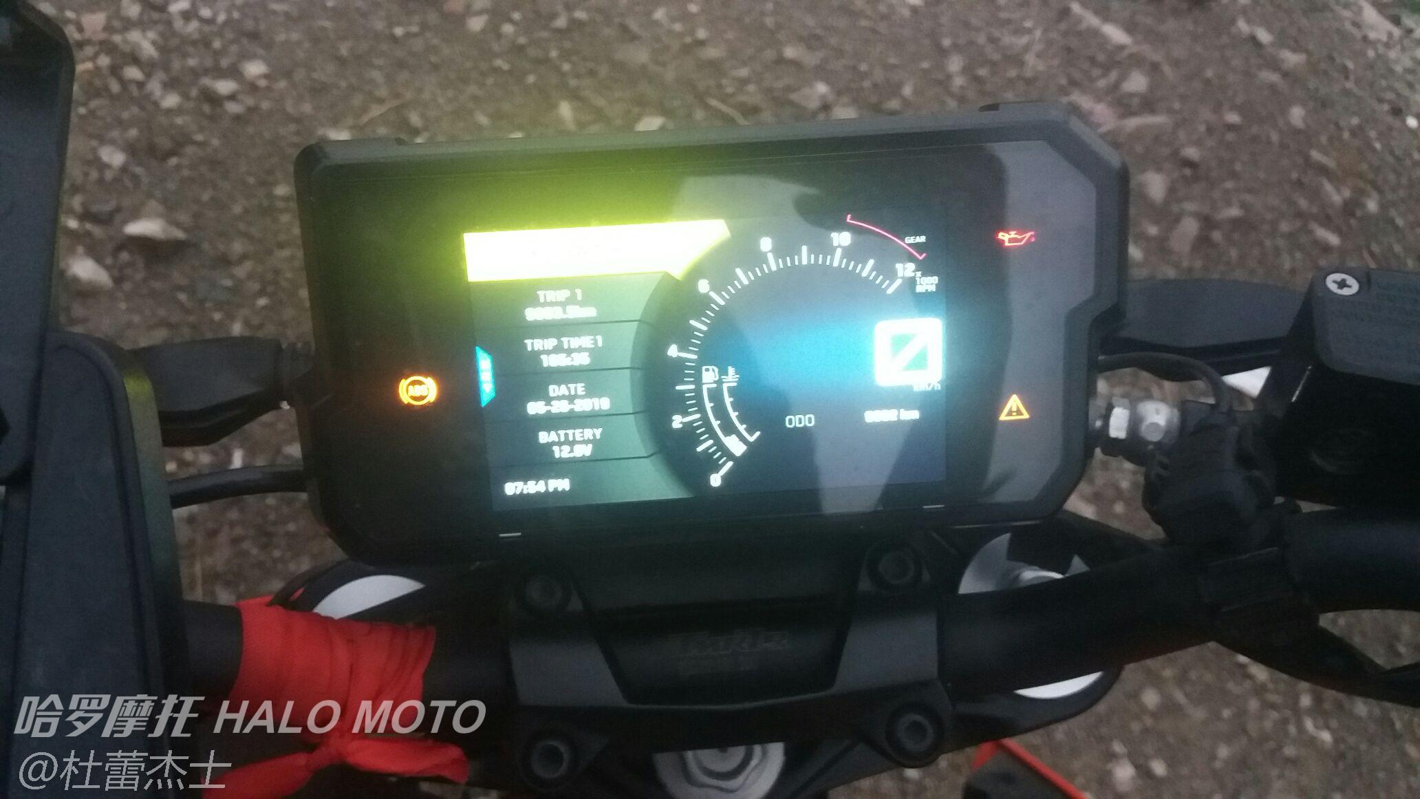 ktmduke390路人视角,适合新手的ktmduke390推荐