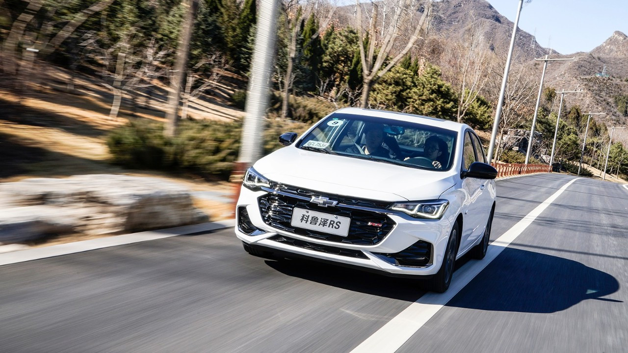 雪佛兰全新科鲁兹rs赛道动态表现,雪佛兰科鲁泽rs三缸车能不能买