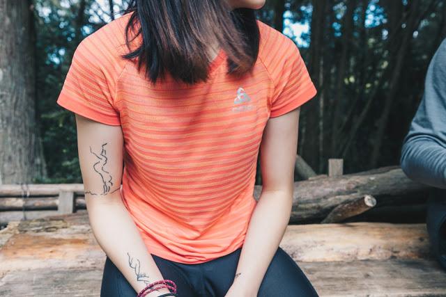 夏天薄款速干短袖,夏季短袖户外速干衣