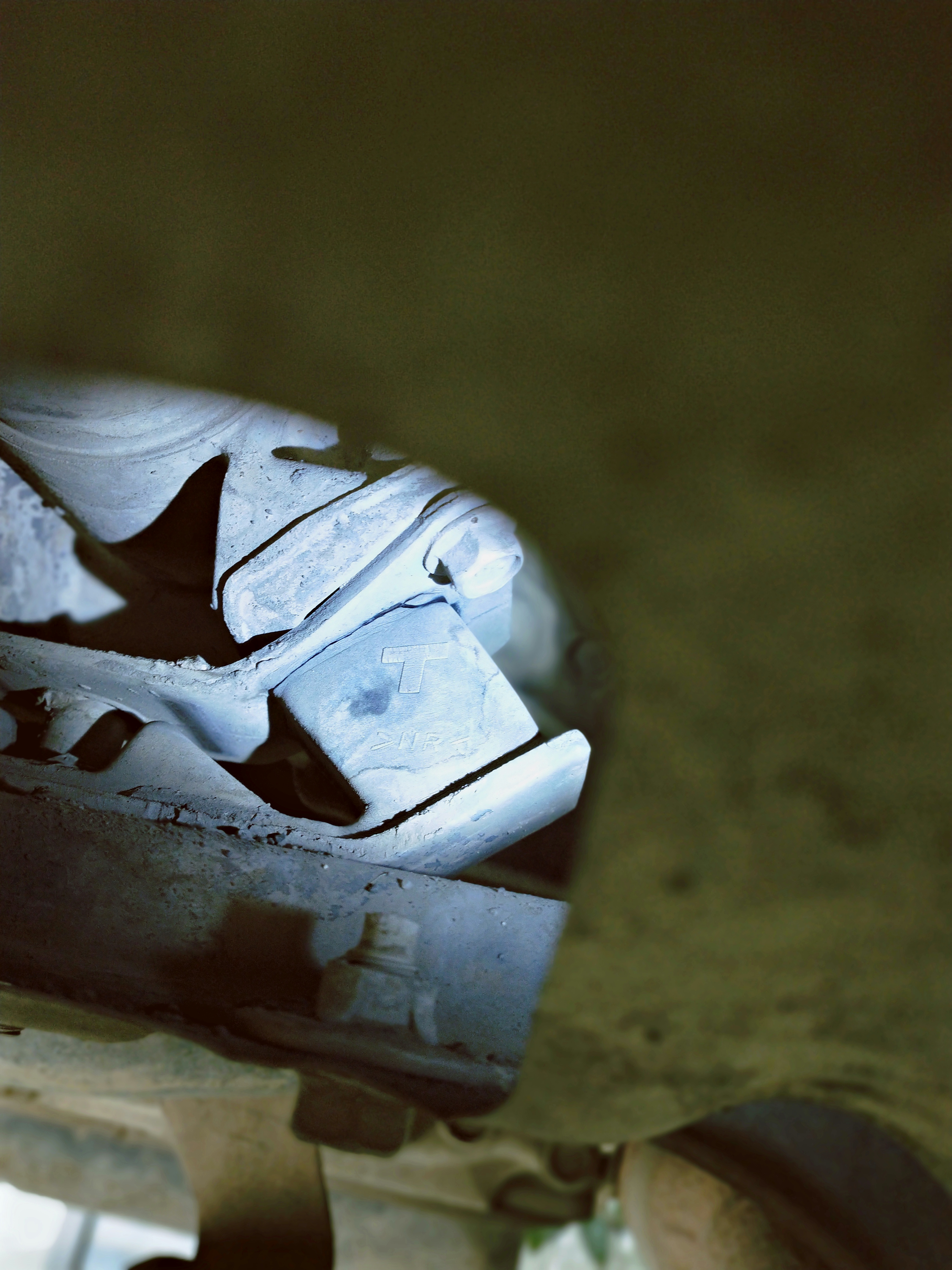 斯巴鲁底盘拆解视频,斯巴鲁底盘整备维修多少钱