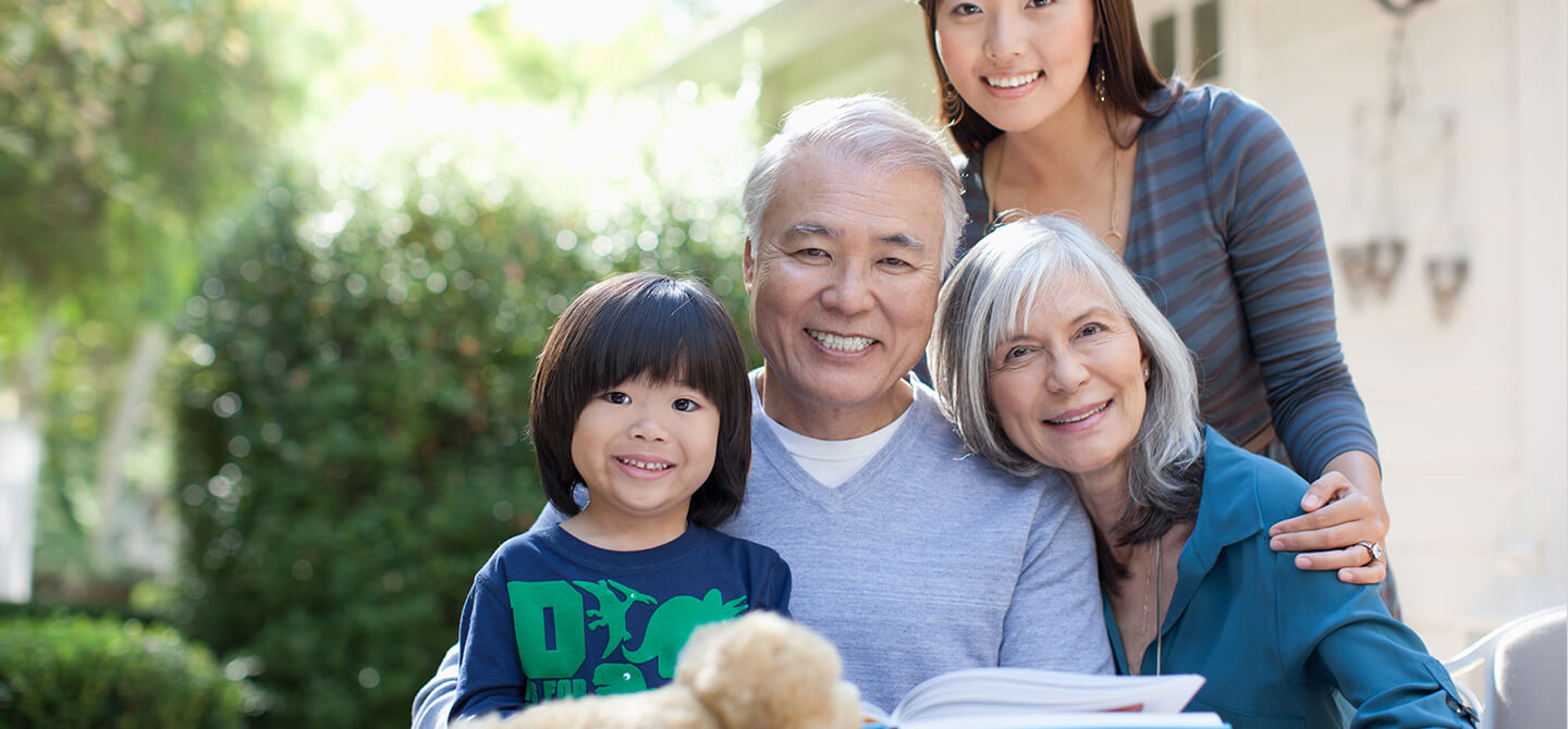 拿到加拿大枫叶卡怎样入籍,子女在加拿大父母如何申请枫叶卡