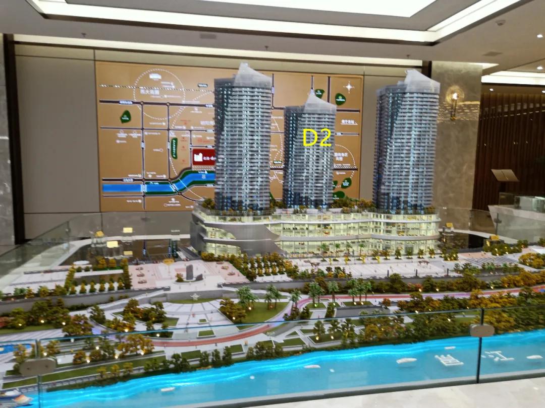 8年，号称花了10个亿才亮相，市中心的这个盘玩的是哪一出？