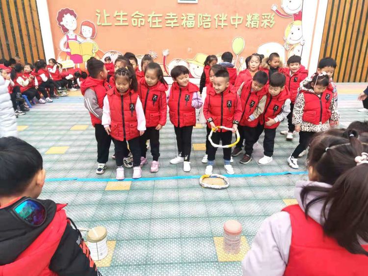 幼儿园大班运动会项目室外,幼儿园大班运动会班级群总结