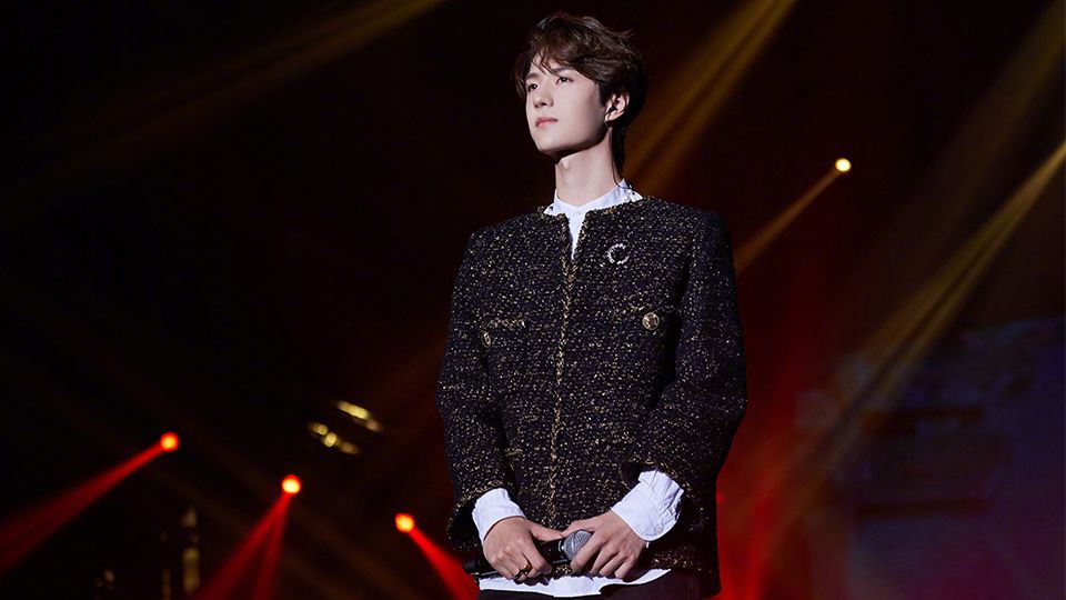 肖战超过了最巅峰的蔡徐坤了吗,肖战和蔡徐坤的巅峰时期谁最厉害