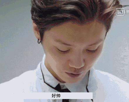 鹿晗无庸置疑,鹿晗代言牛奶味可滋