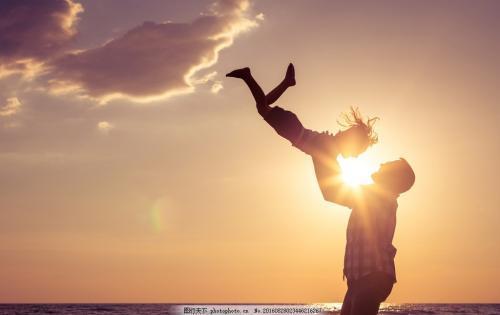 女朋友以前堕过胎怎么安慰,堕过胎的女朋友男生们会介意吗