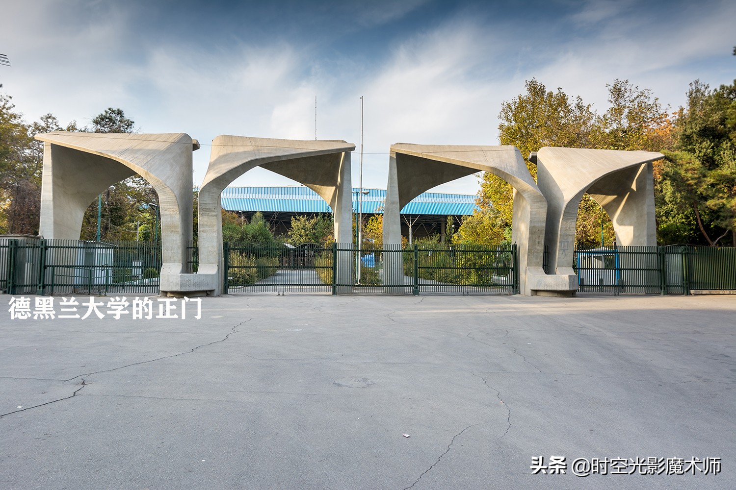 伊朗首都德黑兰夜景航拍,伊朗德黑兰图