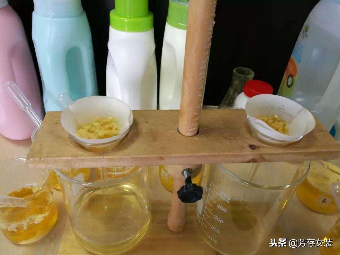 儿童洗衣液排名第一名不含荧光剂,婴儿弱酸性洗衣液排名