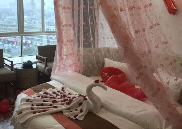 酒店钟点房的真实感受,去酒店开钟点房很奇怪吗