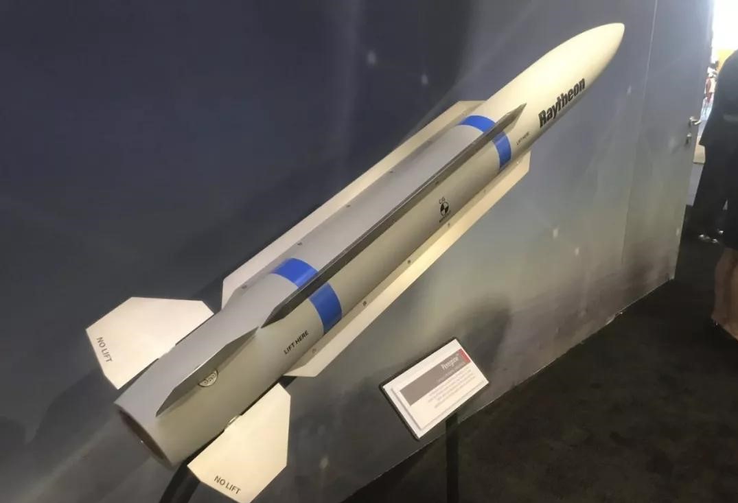 中国防空导弹可以打b2吗,我国的防空能力能防住b2轰炸机吗