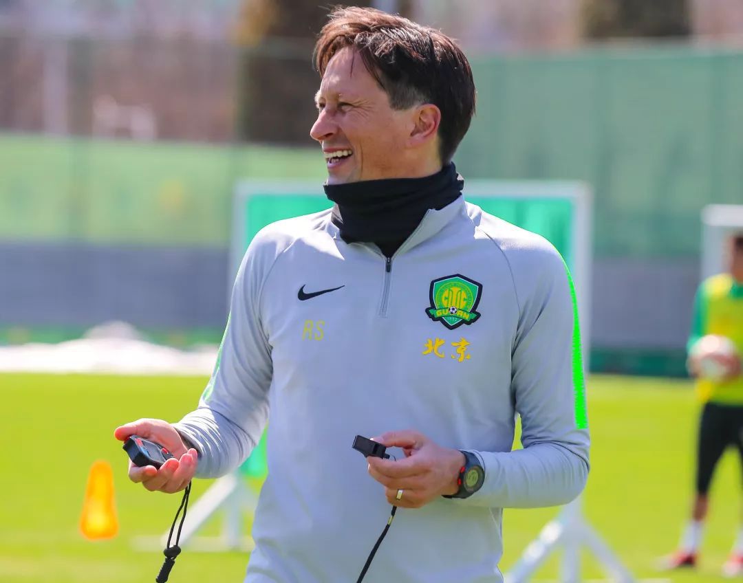 施密特最新状态,施密特执教风格深度解析