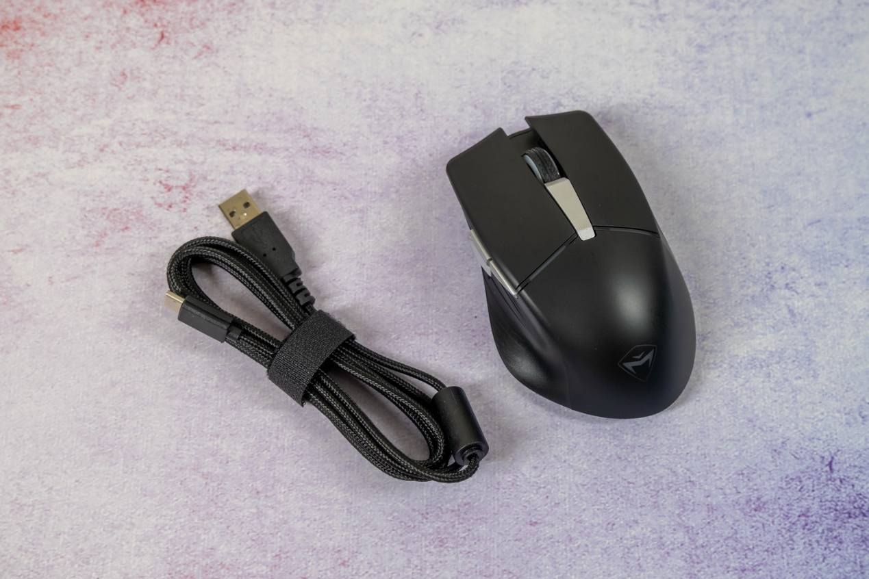 款款优秀,组合起来吃鸡更轻松,机械师游戏套装体验