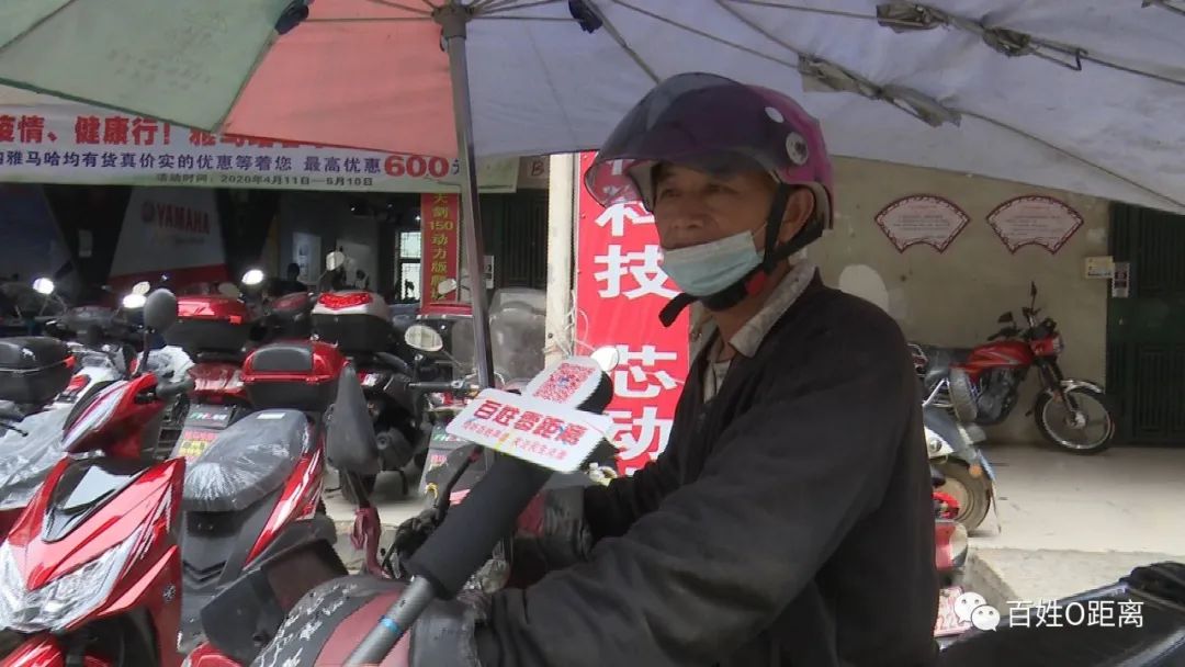 记者探访头盔爆红市场一盔难求 (一盔难求北京市场头盔涨价了吗)