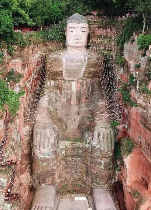 乐山大佛是因为洪水修建的吗,乐山大佛脚被水淹没奇观出现