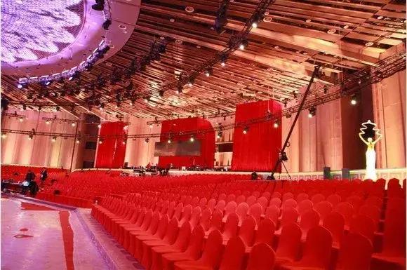 演出无线麦克风,专业无线麦克风接收系统