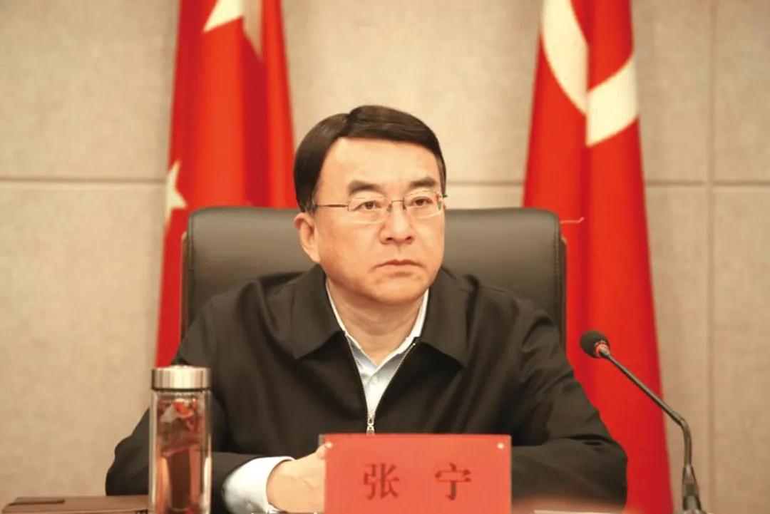 向着全面建成小康社会目标前进,向社会主义现代化强国奋勇前进