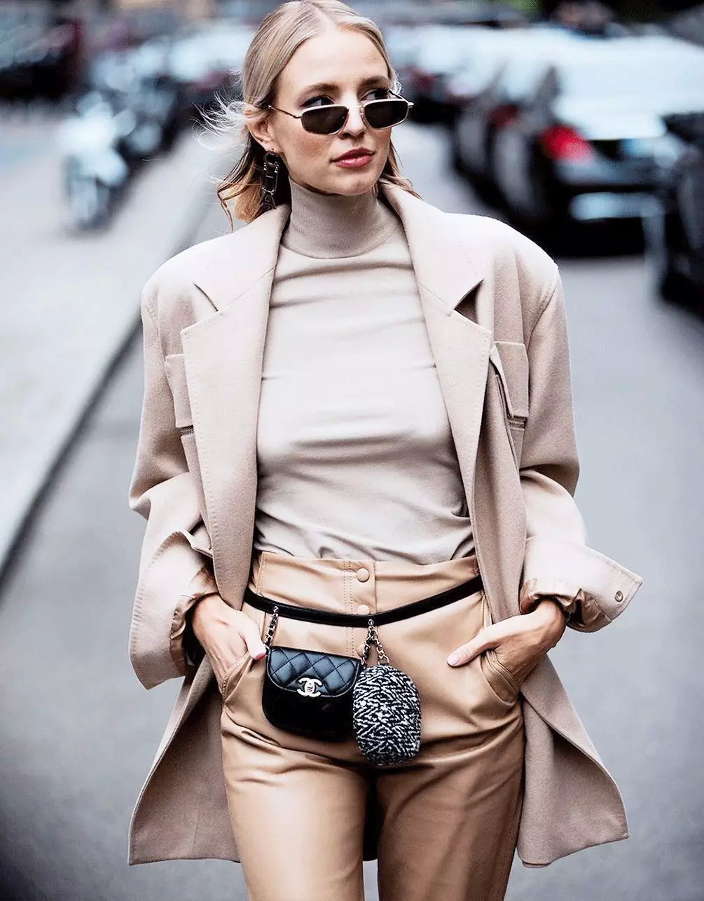 买一送一的背包,买一送一背法