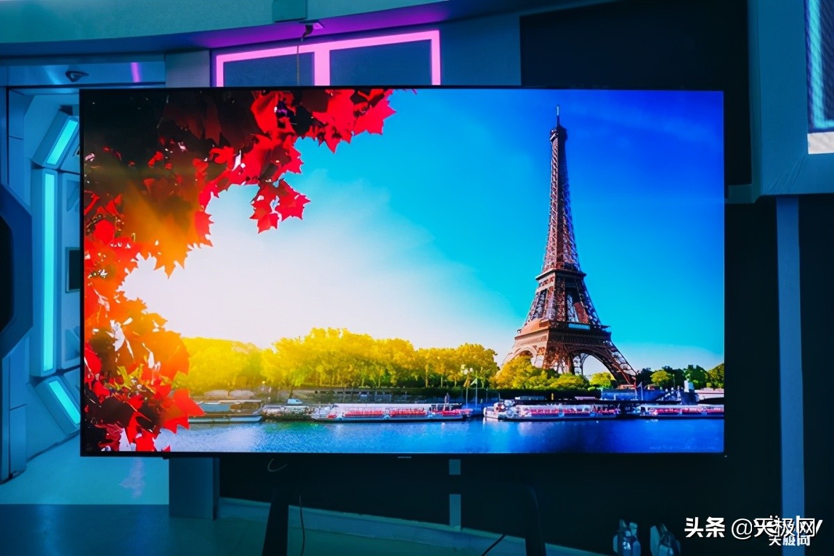 走进火星基地探索酷开电视Max86”的全能潮玩力