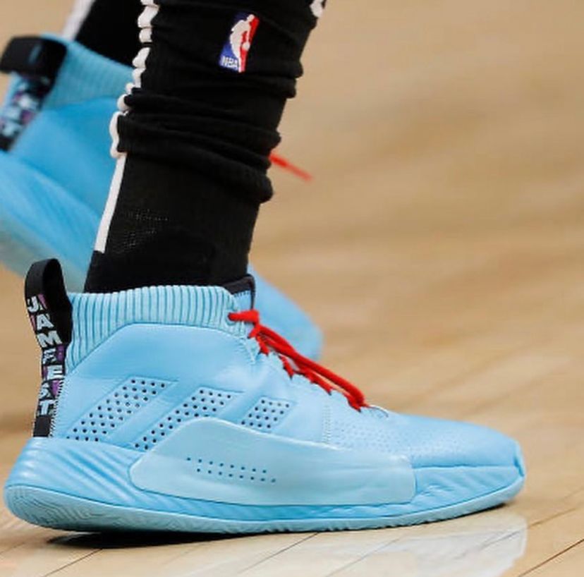 aj34nba球星上脚配色,aj34北卡球员