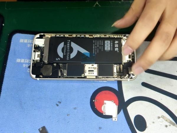 iphone6s更换电池全过程,iphone6s官方电池更换