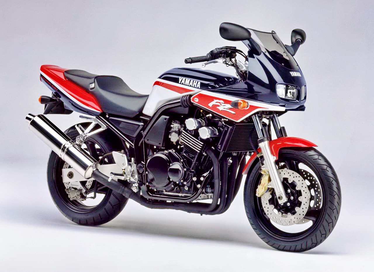 鍗辨満涔嬩笅鐨勫湴鐙变笌澶╁爞,鍗辨満涔嬩笅