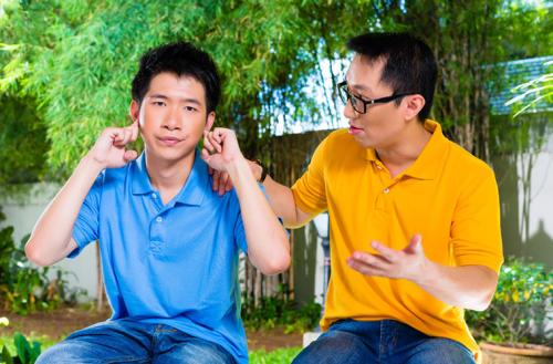 怎么与青春叛逆期的男孩沟通 (青春叛逆期与男孩有效沟通书籍)