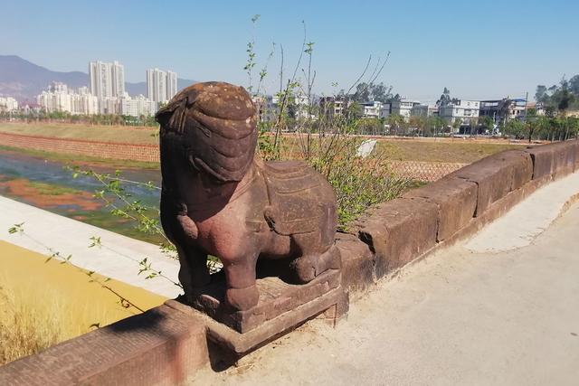 云南禄丰十大恐龙之乡,禄丰恐龙谷恐龙大遗址