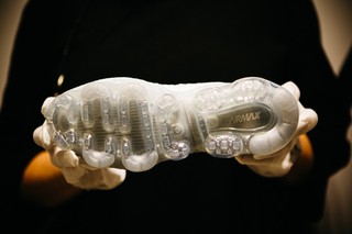 耐克的VaporMax发明之路：不断追求空中行走的极致目标