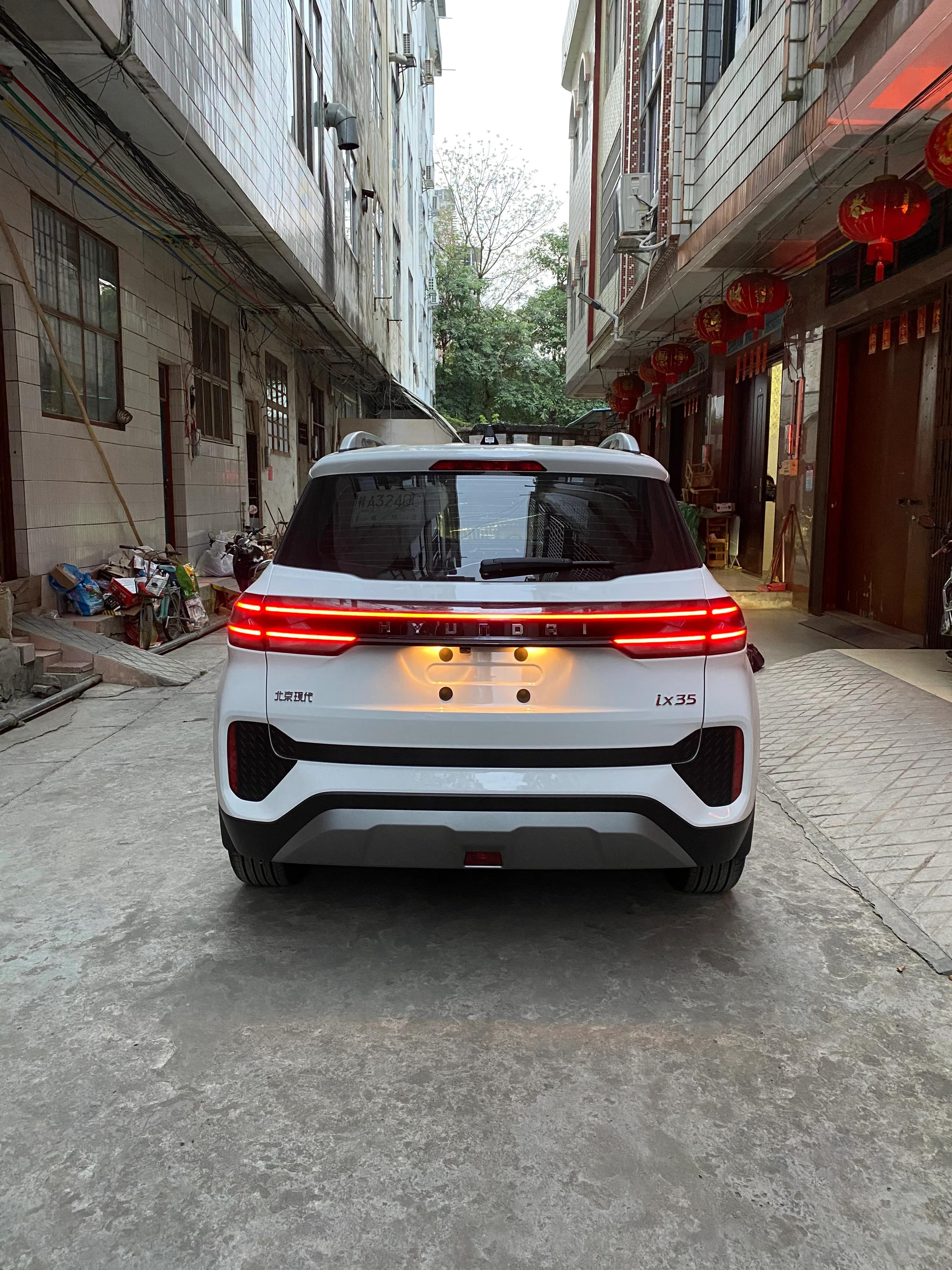 30岁了选择轿车还是suv,30岁第一辆车轿车还是suv