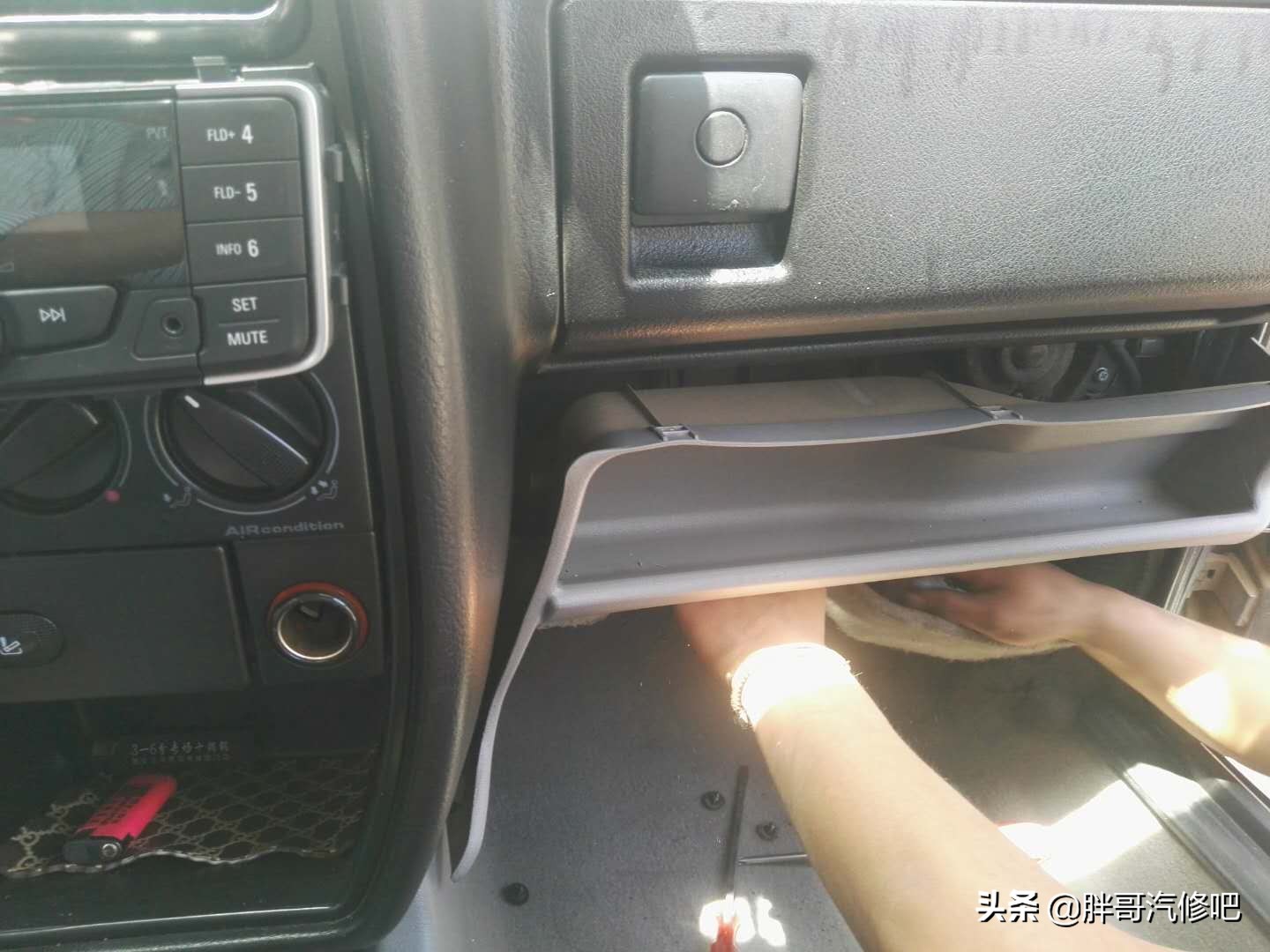 全新捷达暖风水箱爆裂,捷达暖风水箱爆了换一个多少钱