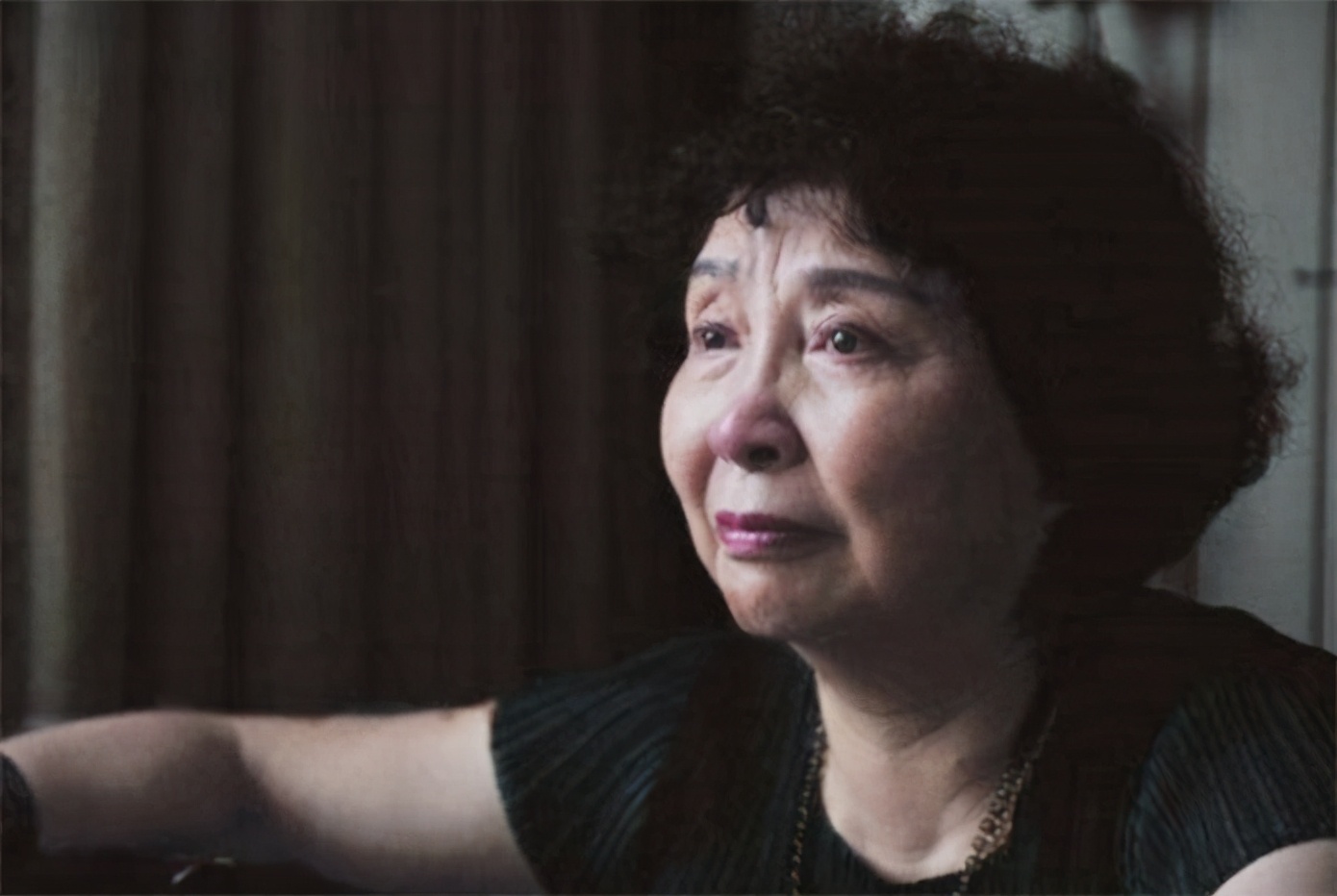 60岁老太生下双胞胎如今现状如何,60岁大妈冒死生下了双胞胎女儿