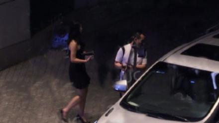 真爱总在酒吧遇见?胡兵又被曝酒吧密会,曾进错特殊酒吧照样热舞