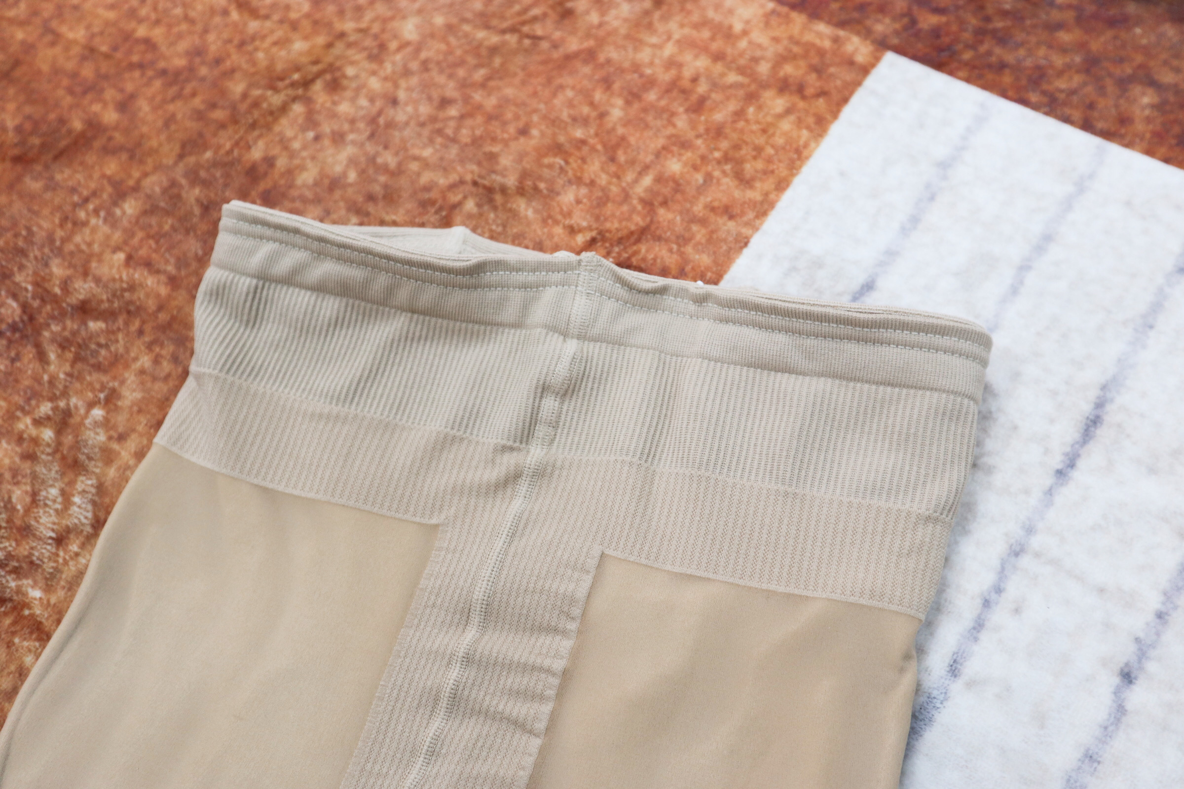 冬天穿光腿神器会对身体不好吗,冬天穿光腿神器好看吗