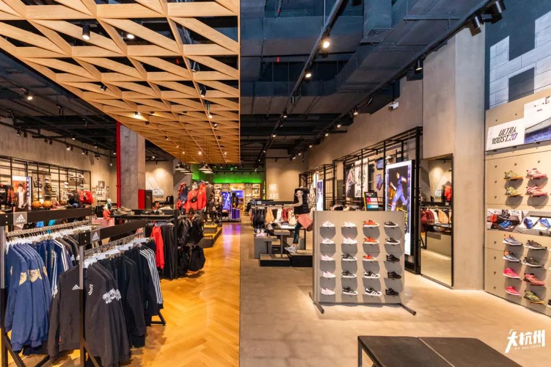 在杭州遇见紫禁城!宫灯前祈福、畅音阁迎新!来这里过故宫中国节