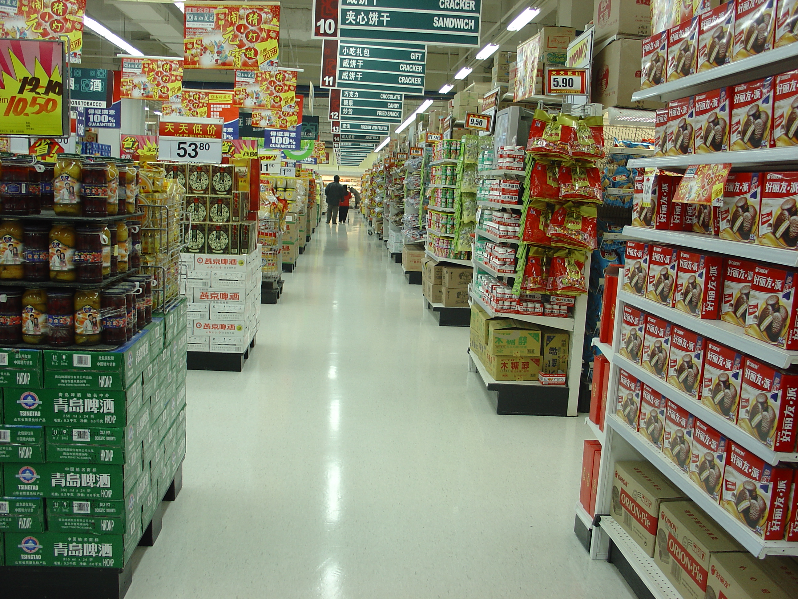 哪种pvc地板比较耐磨,pvc地板的uv层和耐磨层是什么材料