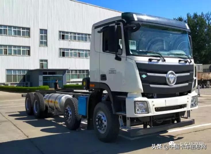 欧曼国五牵引车新车,15年欧曼9.6高栏350马力
