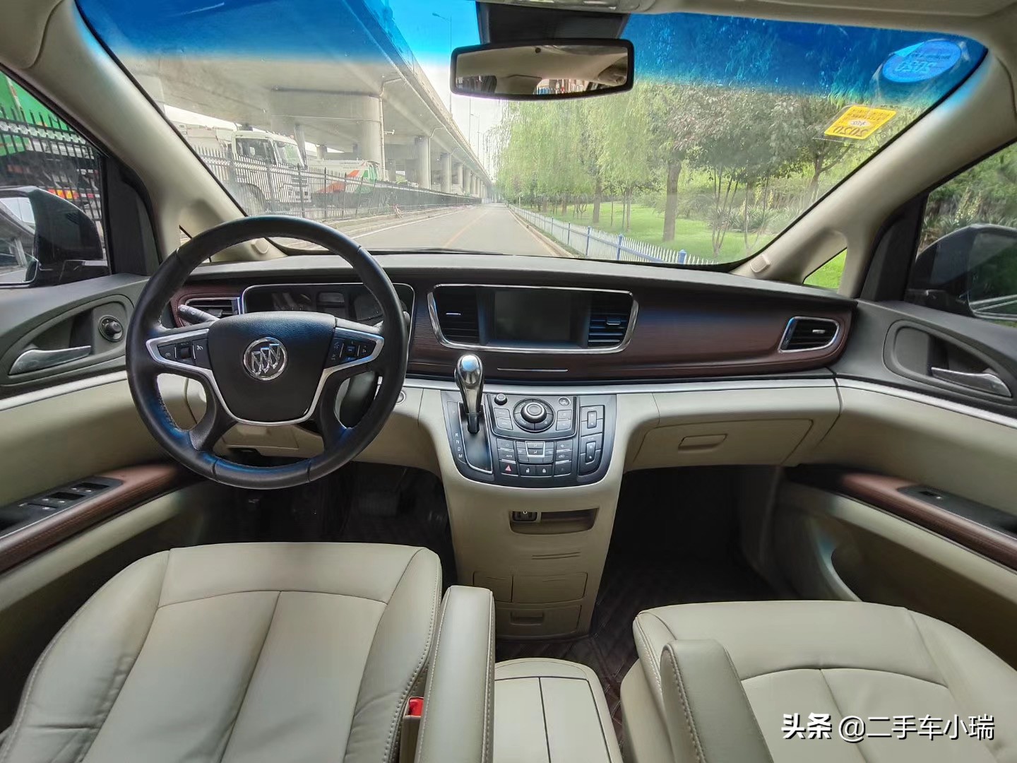 18年GL8二手车，顶级MPV的典范，保值率怎么样？