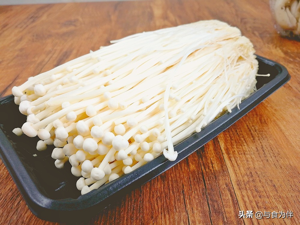 金针菇涮火锅,金针菇怎么涮火锅好吃