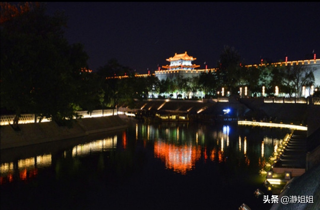 西安探店美食回民街,相约西安回民美食街