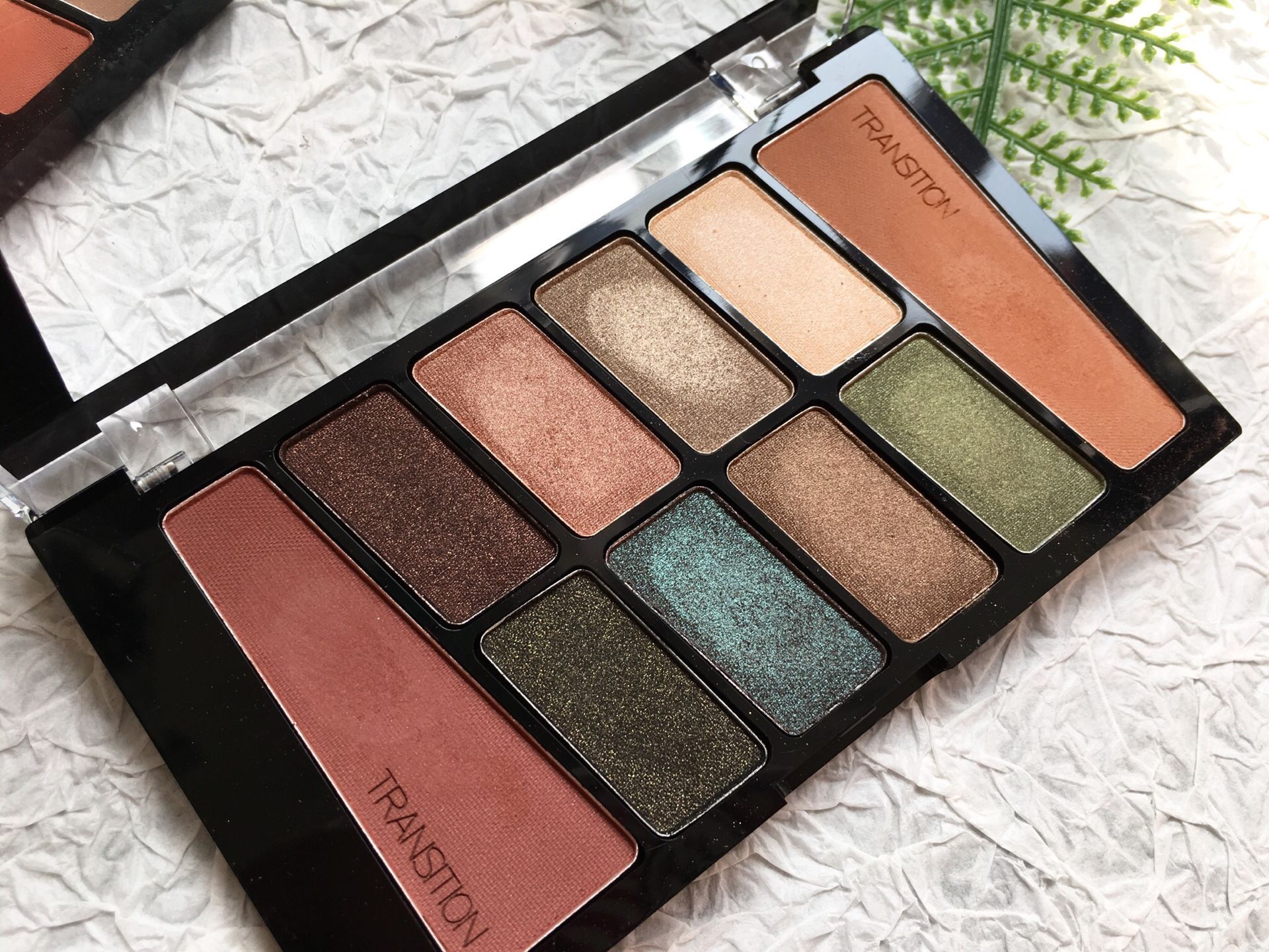 wetnwild湿又野眼影测评,基础款彩妆推荐女士品牌有哪些