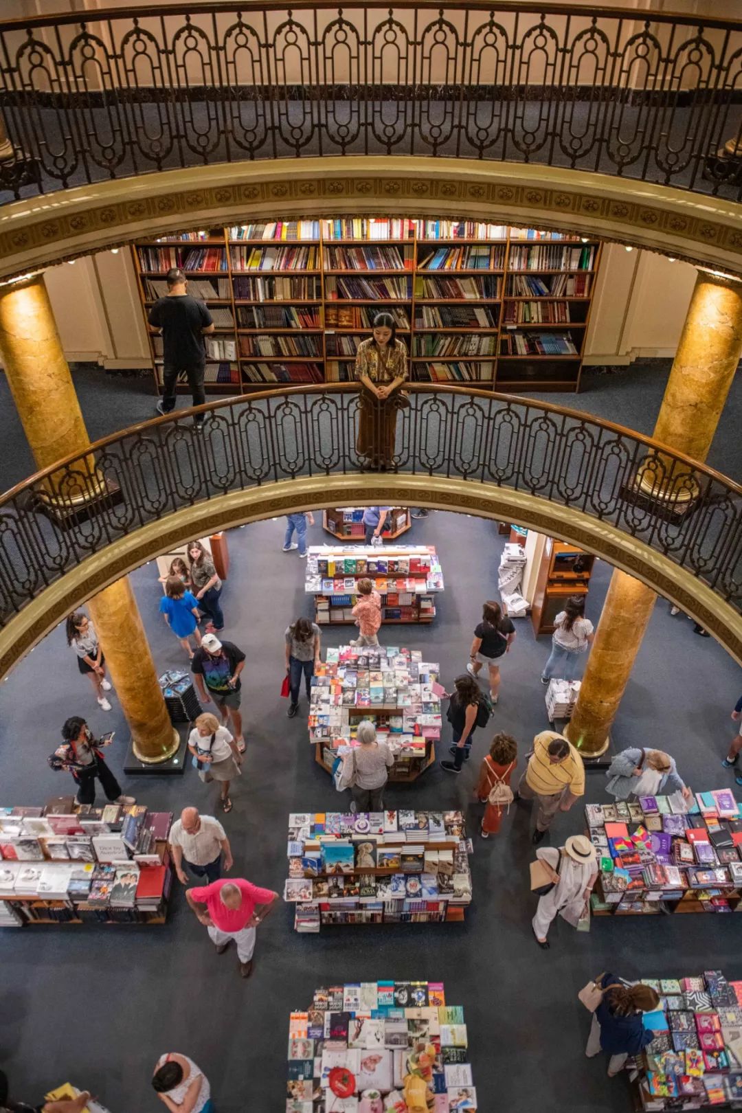 布宜诺斯艾利斯是在南美吗,布宜诺斯艾利斯漫游南美