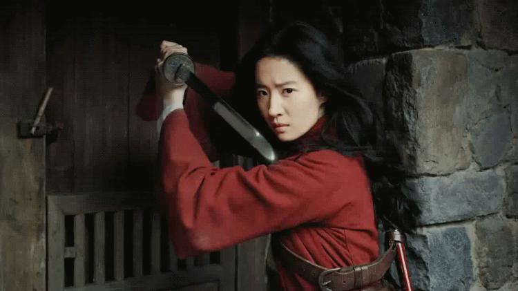 《花木兰》到底咋样?是时候让东方的神秘力量,统治一下好莱坞了