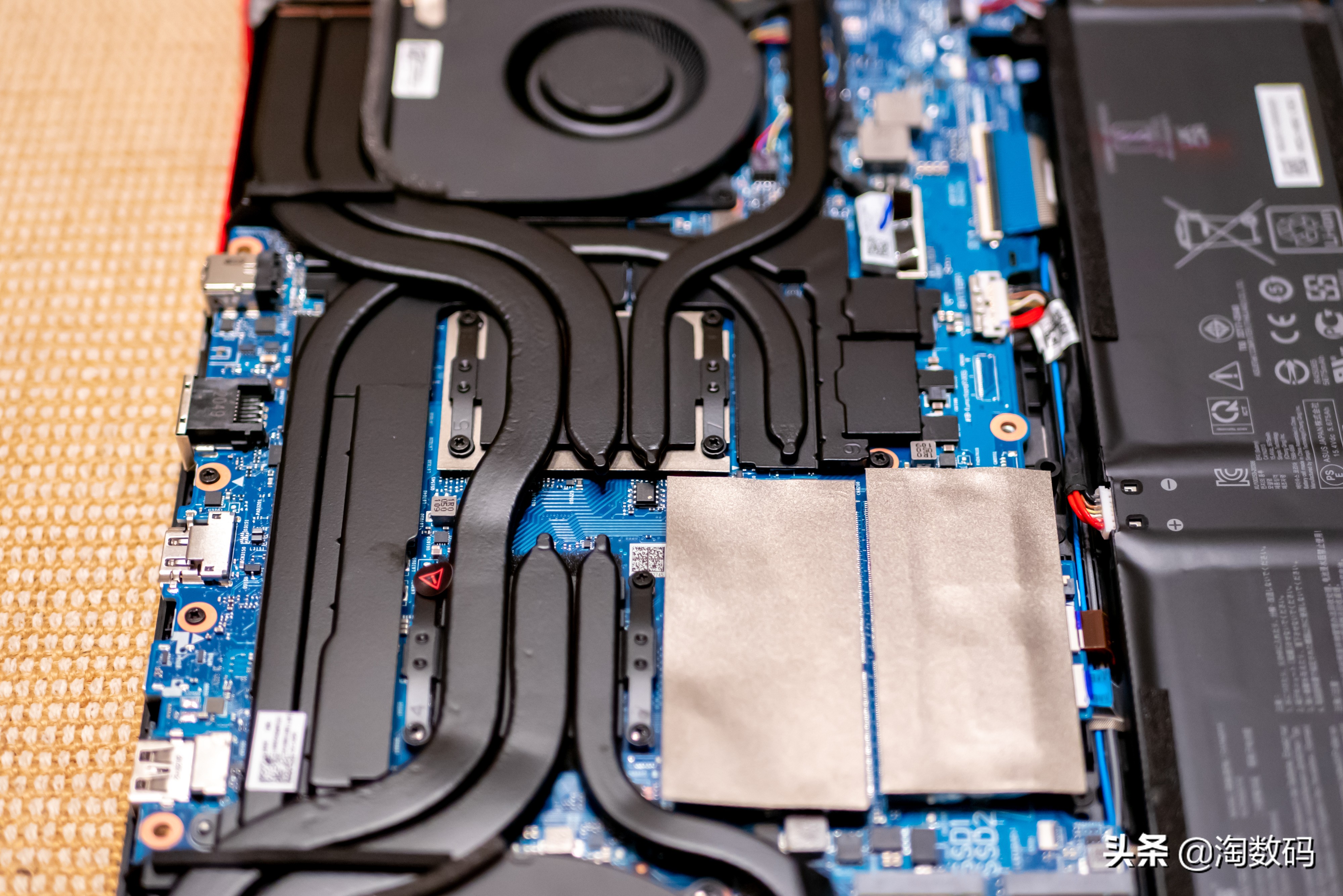 rog魔霸新锐2023锐龙r9参数,rog锐龙r9魔霸